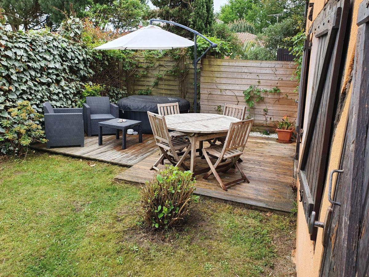 Dax Location Maison Avec Spa Saint-Vincent-de-Paul  外观 照片